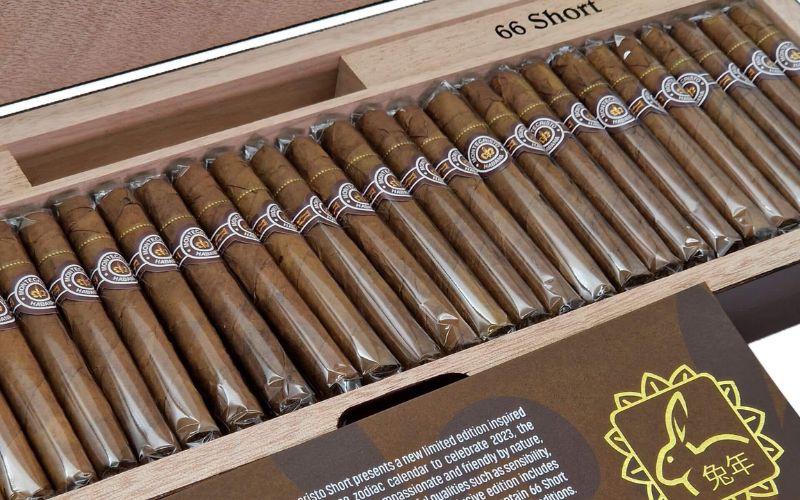 xì gà mini Montecristo Short