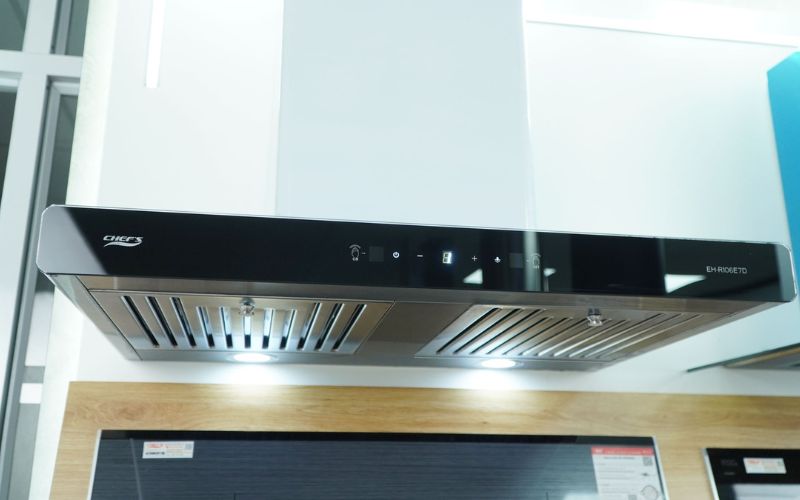 máy khử mùi Chefs