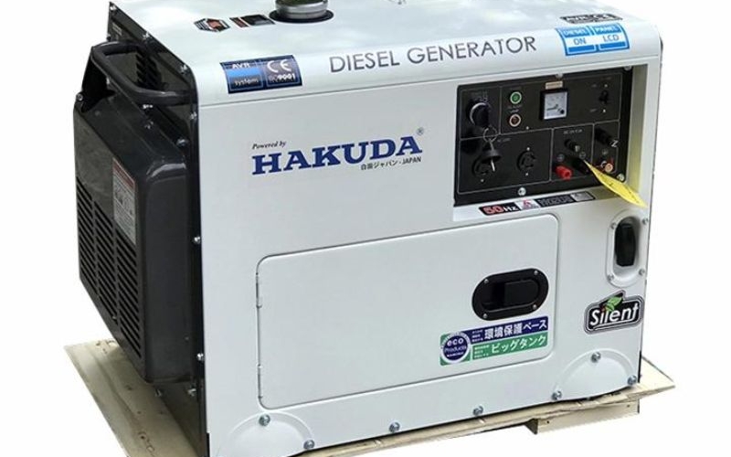 Máy phát điện chạy dầu 7Kw Hakuda HKD8700